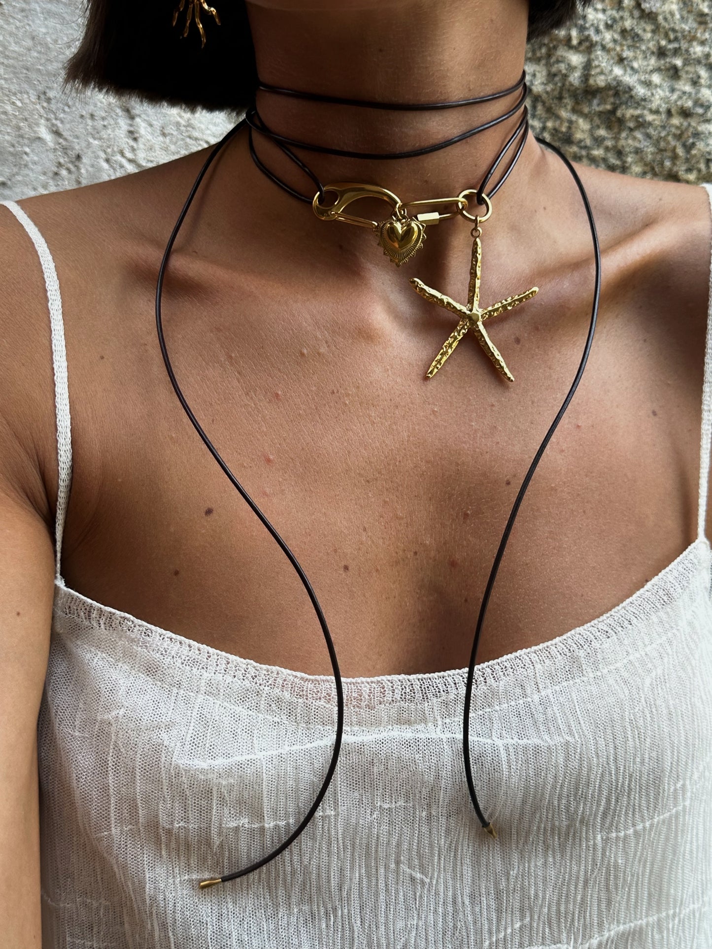 Collier Izan
