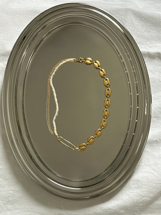 Collier Gustave
